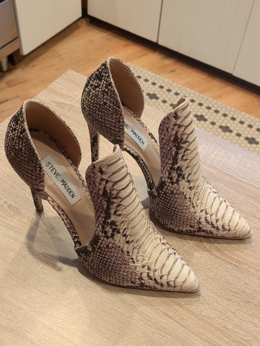 Steve Madden Beige Snake-Print D'Orsay Pointed-Toe Heels